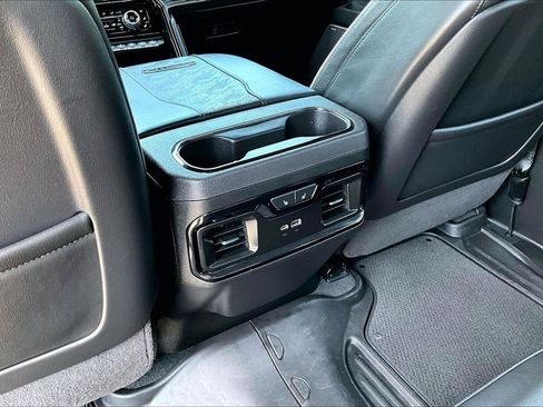 Used 2025 GMC Sierra 2500 AT4X AWD/4WD image 11