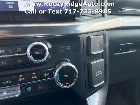 Used 2023 Ford F150 Lariat image 35