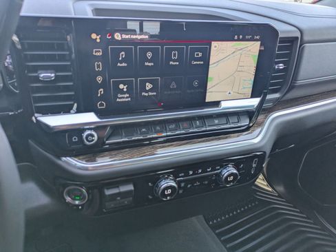 New 2024 GMC Sierra 1500 SLE w/ Preferred Package image 19