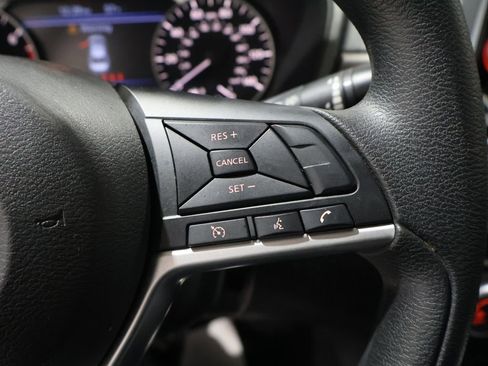 Used 2024 Nissan Altima 2.5 SV image 37