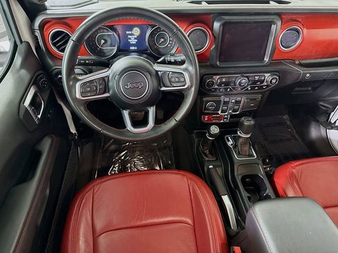 Used 2022 Jeep Wrangler Unlimited Rubicon w/ Safety Group AWD/4WD image 4