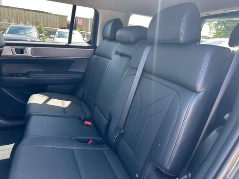 Used 2025 Hyundai Santa Fe SEL AWD/4WD image 20