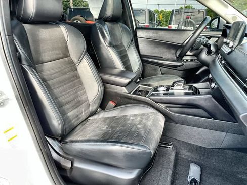 Used 2023 Mitsubishi Outlander SE AWD/4WD image 28