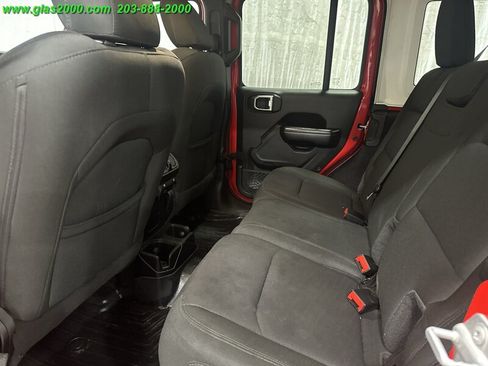 Used 2019 Jeep Wrangler Unlimited Sport S AWD/4WD image 9