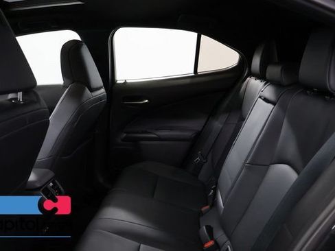 Used 2024 Lexus UX 250h FWD image 28