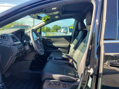 Used 2024 Honda Odyssey Sport image 19