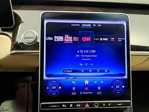 Used 2024 Mercedes-Benz S 580e 4MATIC Sedan w/ AMG Line image 19