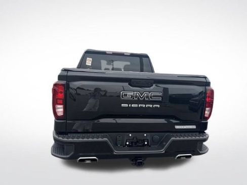 Used 2024 GMC Sierra 1500 Elevation w/ LPO, Elevation Black Package AWD/4WD image 4