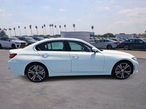 Used 2024 BMW 330i Sedan w/ Convenience Package image 4