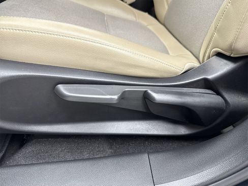 Used 2018 Honda Clarity Plug-In Hybrid image 17