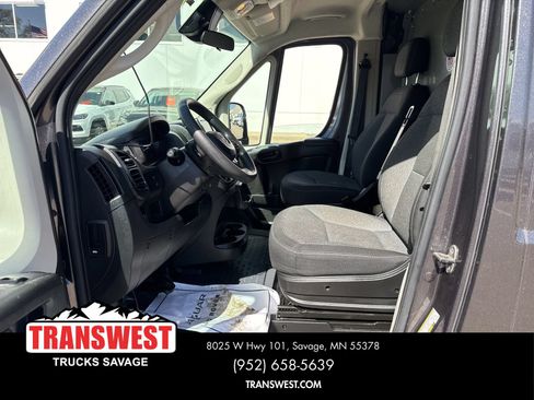 Used 2022 RAM ProMaster 2500 FWD image 10