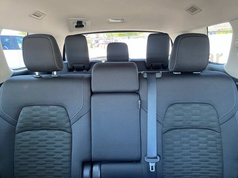 Used 2025 Nissan Pathfinder SV AWD/4WD image 29