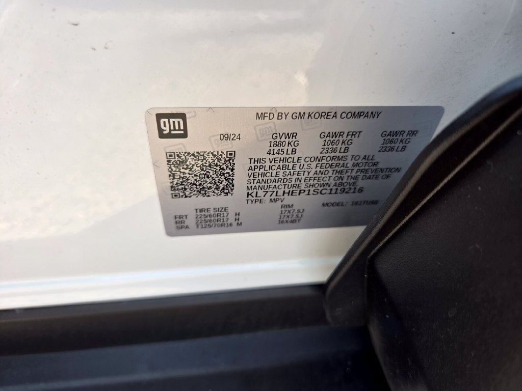 Used 2025 Chevrolet Trax LT w/ Driver Confidence Package FWD image 19
