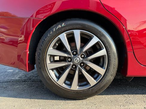 Used 2017 Nissan Altima 2.5 SV w/ Convenience Package image 31