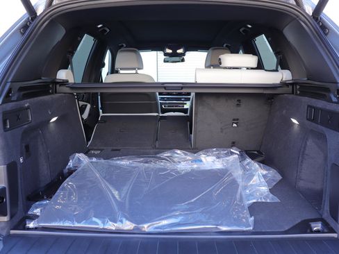 New 2026 BMW X5 sDrive40i w/ M Sport Package image 13