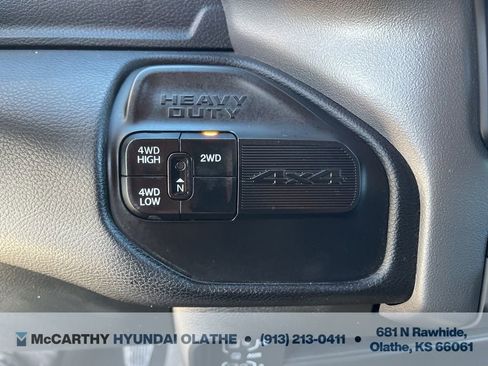 Used 2024 RAM 2500 Big Horn AWD/4WD image 28