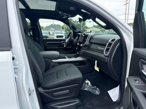 New 2026 RAM 1500 Big Horn AWD/4WD image 26