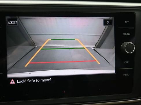 Used 2021 Volkswagen Atlas Cross Sport SE image 6