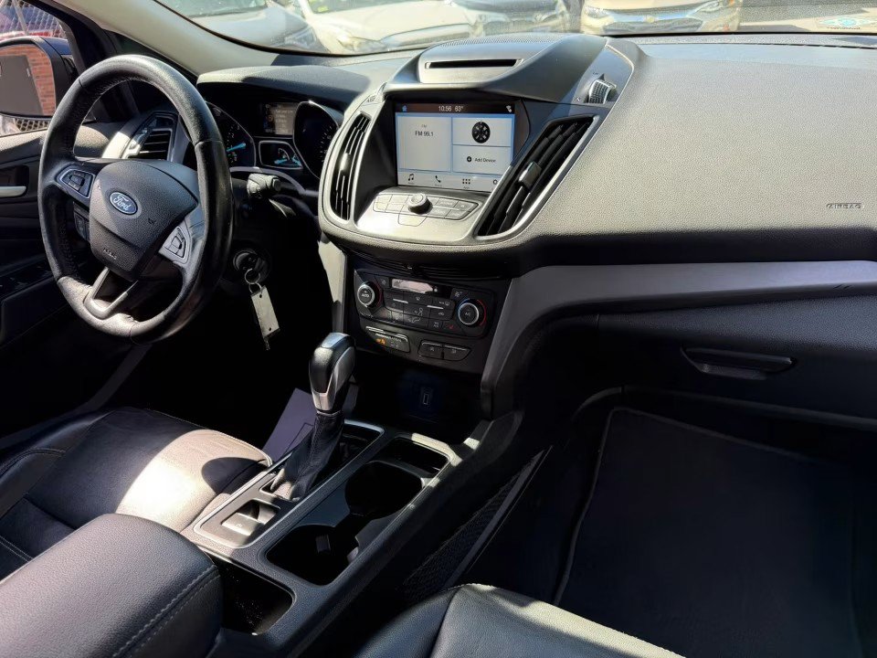 Used 2018 Ford Escape SEL AWD/4WD image 21