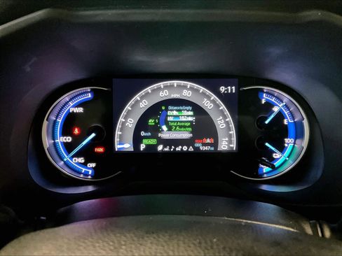 Used 2023 Toyota RAV4 SE image 25