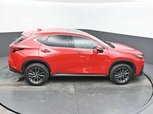 Used 2025 Lexus NX 250 FWD w/ Premium Package image 35