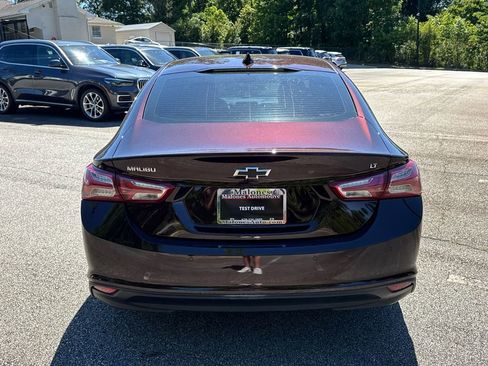 Used 2021 Chevrolet Malibu LT FWD image 6