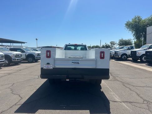 New 2024 Ford F450 XL w/ XL Chrome Package image 3