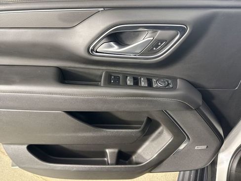 Used 2022 GMC Yukon AT4 image 21