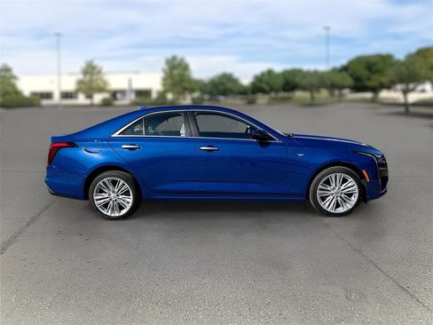 New 2025 Cadillac CT4 Premium Luxury image 8