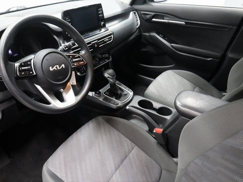 Used 2023 Kia Seltos LX image 22