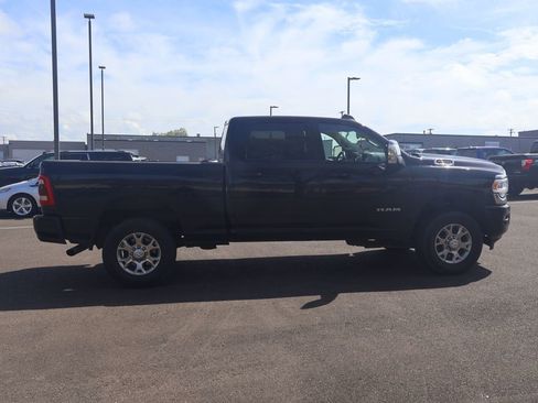 Used 2023 RAM 2500 Laramie AWD/4WD image 7