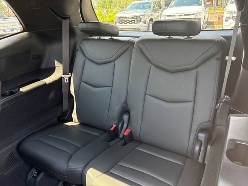 Used 2022 Cadillac XT6 Luxury FWD image 30