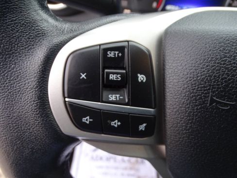 Used 2021 Ford Explorer Sport XLT w/ XLT Sport Appearance Package image 18