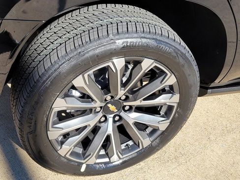 New 2026 Chevrolet Tahoe High Country image 5
