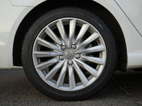 Used 2016 Audi A3 e-tron Premium Plus image 9