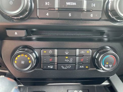 Used 2016 Ford F150 XLT w/ Equipment Group 302A Luxury AWD/4WD image 14