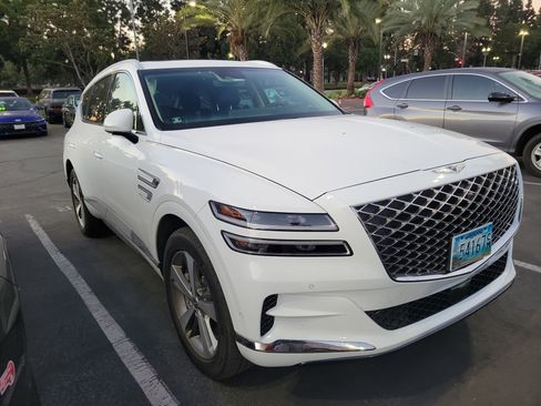 Certified 2023 Genesis GV80 3.5T Advanced + image 2