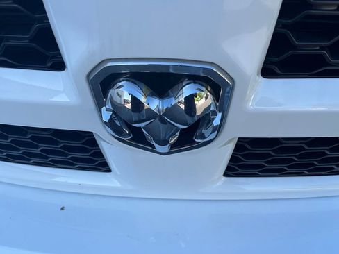 Used 2018 RAM 1500 Outdoorsman AWD/4WD image 33