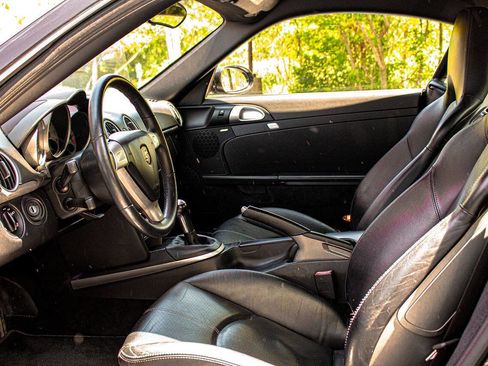 Used 2006 Porsche Cayman S RWD image 16