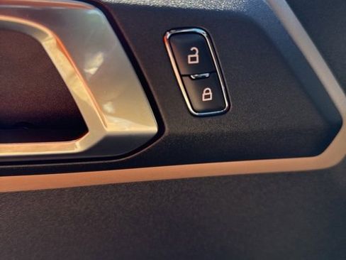 Certified 2023 Ford Bronco Wildtrak image 21