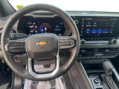 Used 2025 Chevrolet Colorado W/T w/ Advanced Trailering Package image 12