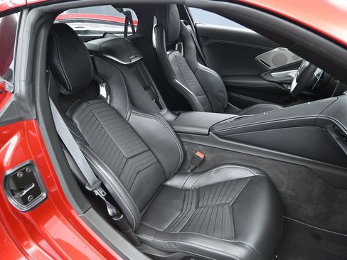 Used 2023 Chevrolet Corvette Stingray Preferred Cpe w/ Z51 Performance Package RWD image 27