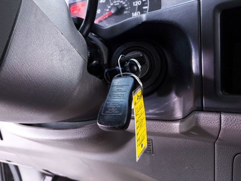 Used 2014 Nissan NV 3500 SL w/ Technology Package RWD image 19