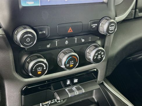 Used 2023 RAM 1500 Big Horn AWD/4WD image 22