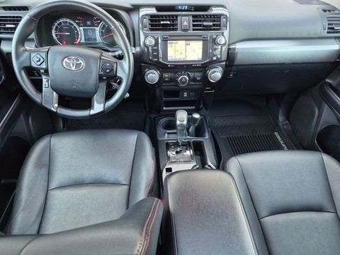 Used 2017 Toyota 4Runner TRD Off-Road Premium AWD/4WD image 11