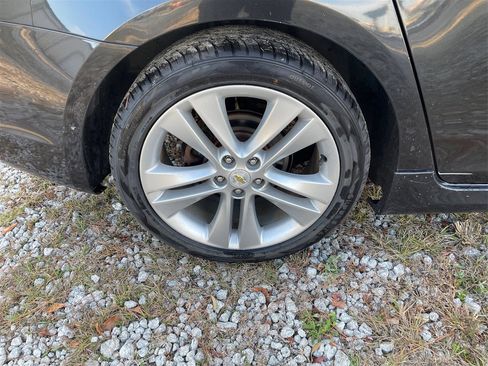 Used 2012 Chevrolet Cruze LTZ w/ RS Package image 36