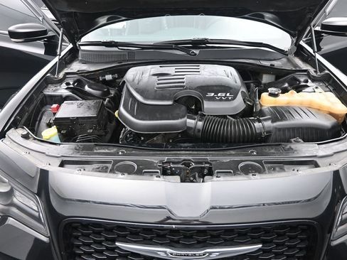 Used 2017 Chrysler 300 S w/ 300S Premium Group AWD/4WD image 22