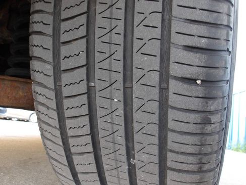 Used 2015 Ford Explorer XLT w/ Equipment Group 202A FWD image 51