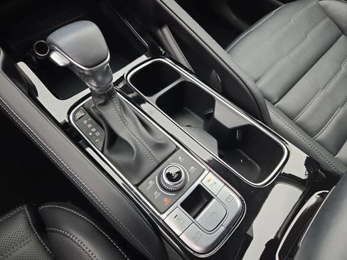 Certified 2025 Kia Telluride SX Prestige image 32