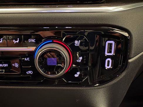 New 2026 Chevrolet Silverado 1500 LTZ AWD/4WD image 20